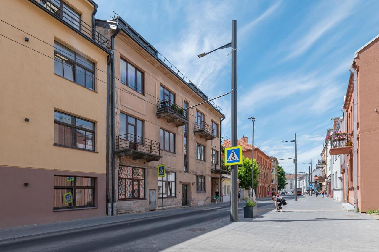 White 1 Bd Old Town Apartment By Hostlovers Kaunas Eksteriør billede